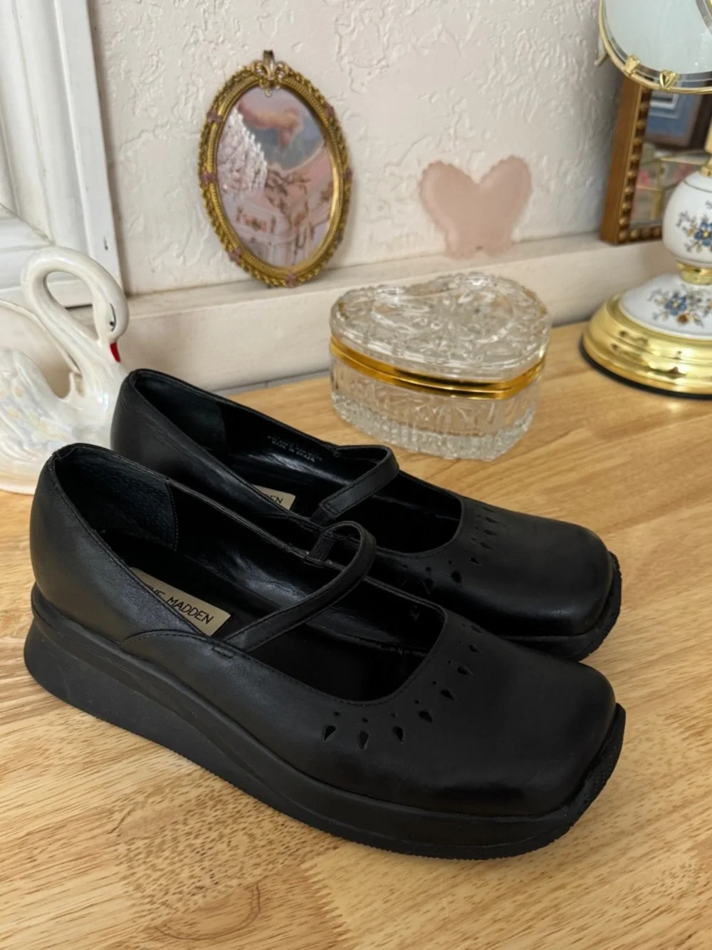 Y2K Steve Madden Black Leather Mary Jane Platforms Size 9.5 🖤✨